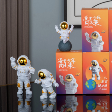 新款宇航员摆件太空人摆饰北欧风房间布置桌面书桌小摆设促销礼品定制