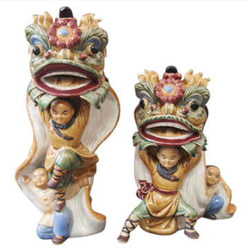 石湾公仔陶瓷醒狮摆件佛山黄飞鸿舞狮家居客厅桌面装饰品特色礼物